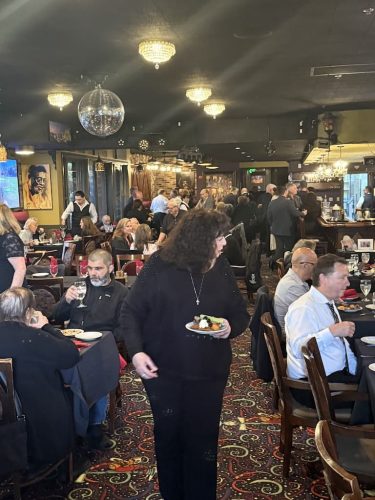 109 Visalia CA Restaurant