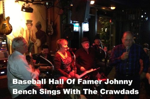 Hall of Famer Johnny Bench sings with the Crawdads